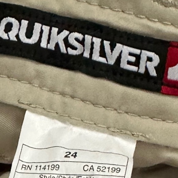 Quiksilver Tan/Green Cargo Shorts Knee Length Snap Close Cargo Pocket Waist 24 - Picture 9 of 14